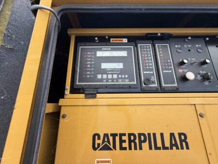 Caterpillar EMCP II control panel with annunciator modules inside 2000 CAT 3412 500 kW generator (S/N BPG00168).