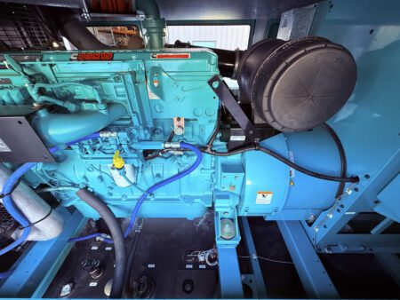 Cummins QSX15-G9 engine connected to Stamford generator end in a 2018 Cummins DFEK 500kW genset.