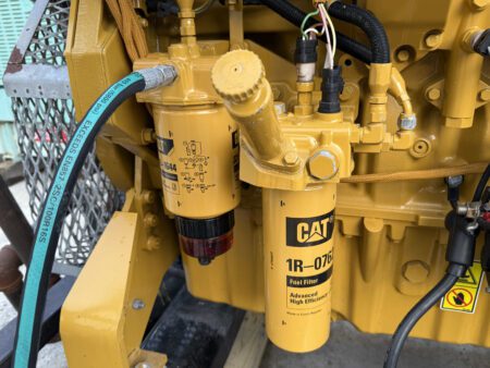 Caterpillar C9 engine fuel filters on 2011 CAT 250 kW generator