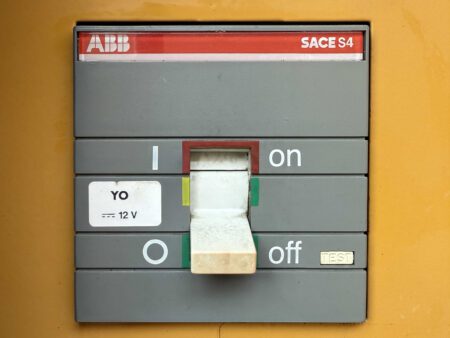 ABB SACE S4 breaker on Caterpillar C4.4 generator.