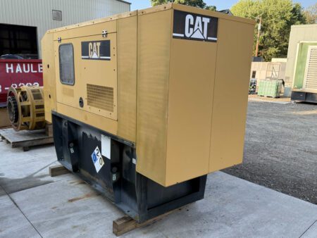 Front-right exterior of Caterpillar C4.4 diesel generator.