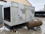 2000 CAT 3406 300kW Diesel Generator Set - Image 2