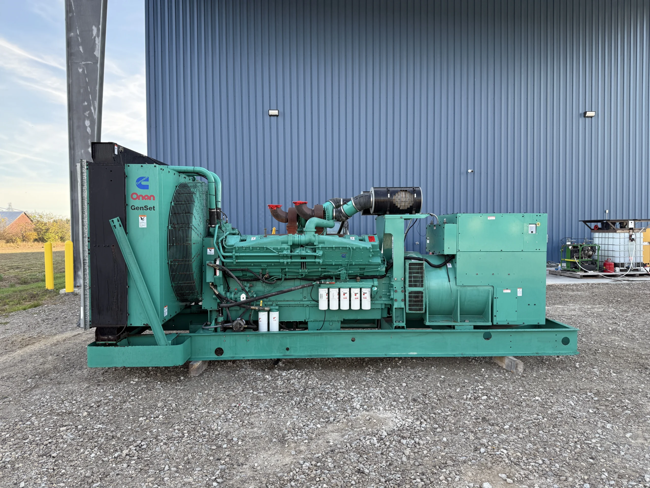 1998-cummins-1250dflc-1250kw-open-skid-side-view 1998 Cummins 1250DFLC 1250kW Diesel Generator Set - Image 1